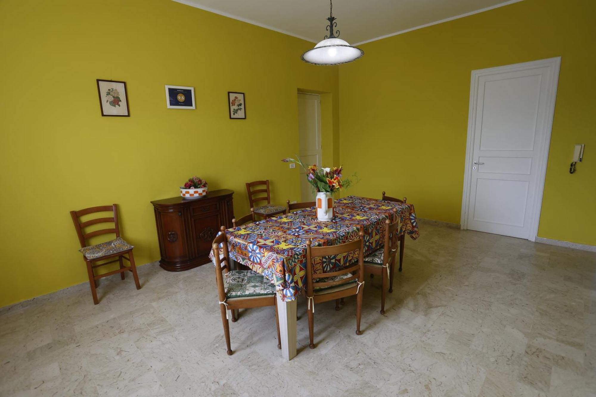 Villa Alloro 페트로지노 외부 사진